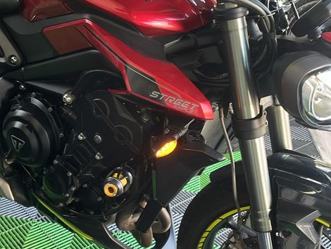 TRIUMPH STREET TRIPLE 765 RS