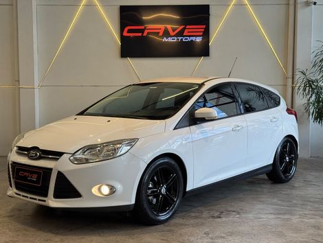Ford Focus 2.0 16V/SE/SE Plus Flex 5p Aut.