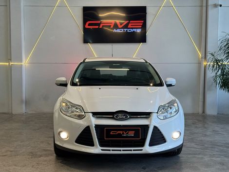 Ford Focus 2.0 16V/SE/SE Plus Flex 5p Aut.