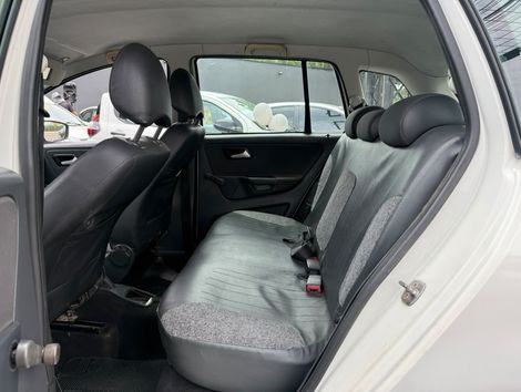 VolksWagen SPACEFOX 1.6/ 1.6 Trend Total Flex 8V 5p