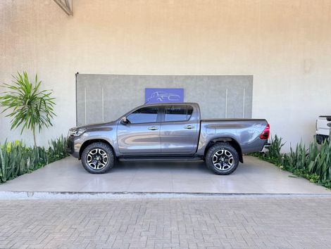 Toyota Hilux CD SRV 4x4 2.8 TDI Diesel Aut.