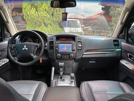 Mitsubishi Pajero HPE Full 3.2 4x4 T.I.Dies. 5p Aut