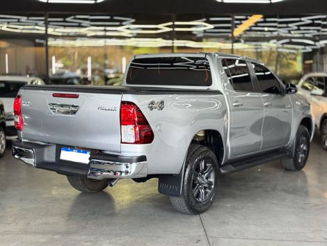 Toyota Hilux CD SR 4x4 2.8 TDI Diesel Aut.
