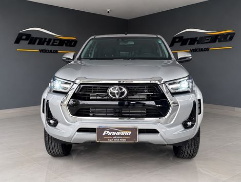 Toyota Hilux CD SRX Plus 4x4 2.8 TDI Die. Aut.