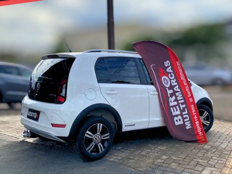 VolksWagen up! Xtreme 1.0 TSI Total Flex 12V 5p