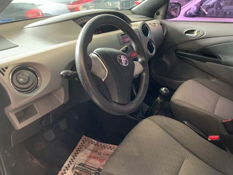 Toyota ETIOS XLS Sedan 1.5 Flex 16V 4p Mec.