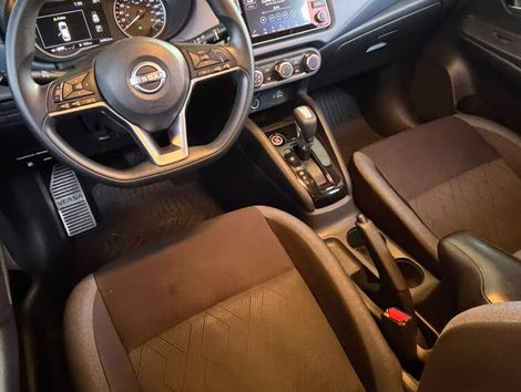 Nissan VERSA Advance 1.6 16V Flex Aut.