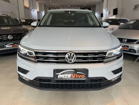 VolksWagen TIGUAN Allspac Comf 250 TSI 1.4 Flex