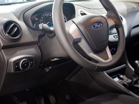 Ford Ka 1.5 Sedan SE 12V Flex 4p Mec.