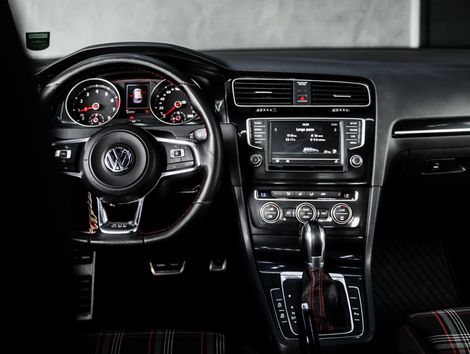 VolksWagen Golf GTi 2.0 TSI 220cv Aut.