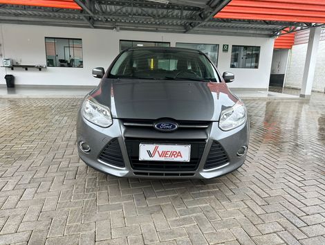 Ford Focus 2.0 16V/SE/SE Plus Flex 5p Aut.