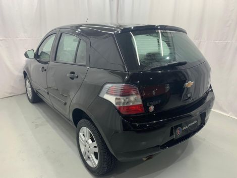 CHEVROLET 1.4 MPFI LTZ 8V FLEX 4P MANUAL