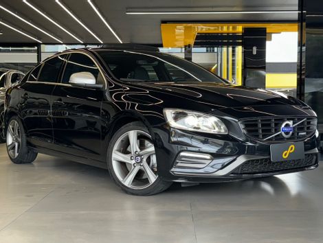 Volvo S60 T-5 R-DESIGN 2.0 240cv 4p