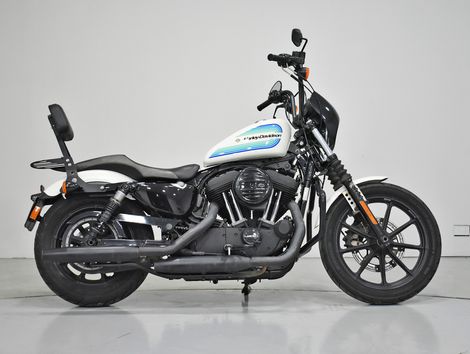 Harley XL 1200NS SPORTSTER IRON