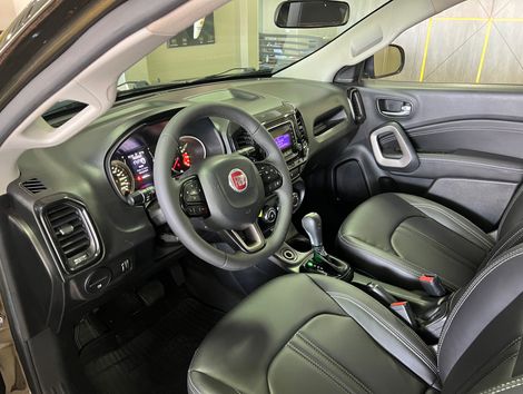 Fiat Toro Freedom 2.4 16V Flex Aut.