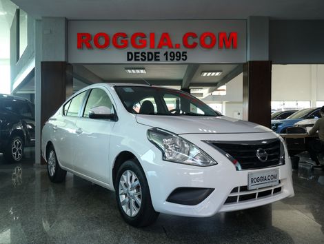 Nissan VERSA SV 1.6 16V FlexStart 4p Mec.