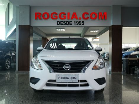 Nissan VERSA SV 1.6 16V FlexStart 4p Mec.