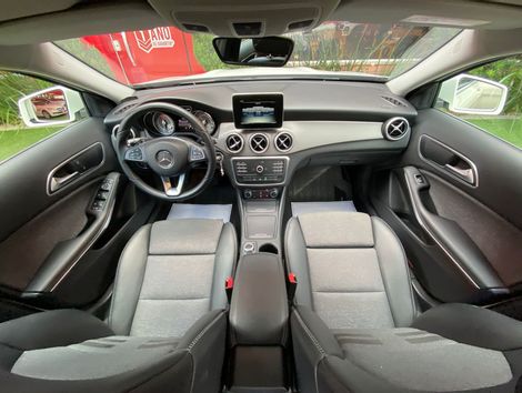 Mercedes GLA 200 Style 1.6 TB 16V/Flex Aut.
