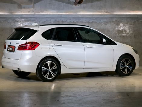 BMW 220i Tourer Active Flex 2.0 TB Aut.