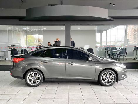Ford Focus Fastback SE/SE PLUS 2.0 Flex Aut.