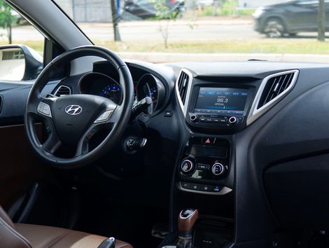 Hyundai HB20X Premium 1.6 Flex 16V Aut.