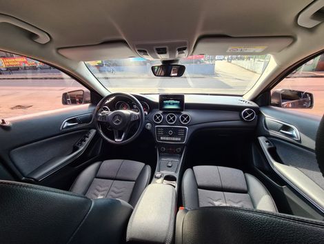 Mercedes GLA 200 Style 1.6 TB 16V/Flex Aut.