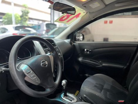 Nissan VERSA SV 1.6 16V FlexStart 4p Aut.