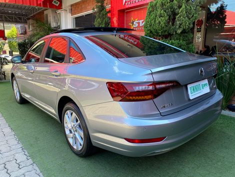 VolksWagen JETTA Comfort. 250 TSI 1.4 Flex 16v Aut.