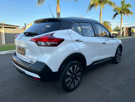 Nissan KICKS SL 1.6 16V FlexStar 5p Aut.