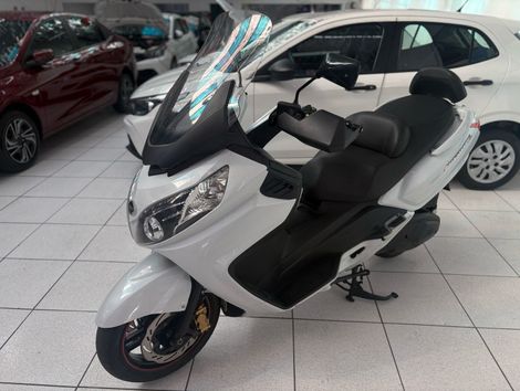 DAFRA MAXSYM 400i