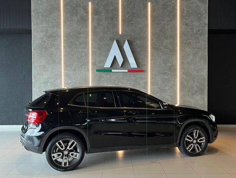 Mercedes GLA 200 Advance 1.6/1.6 TB 16V Flex Aut.