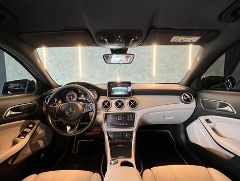 Mercedes GLA 200 Advance 1.6/1.6 TB 16V Flex Aut.