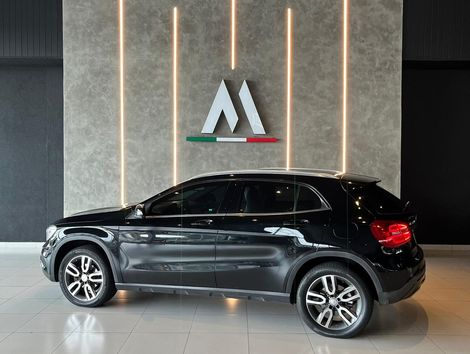 Mercedes GLA 200 Advance 1.6/1.6 TB 16V Flex Aut.