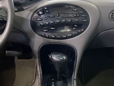 Ford Taurus L/LX 3.0 V6