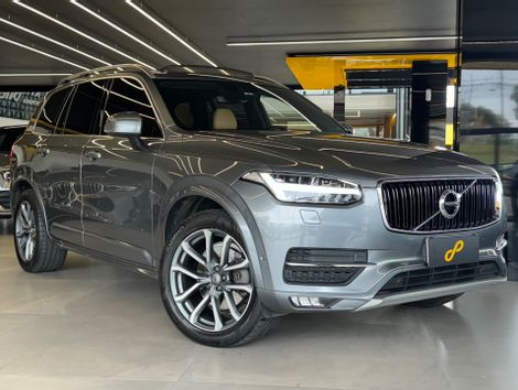 Volvo XC 90 D-5 MOMENTUM 2.0 235cv Diesel 5p