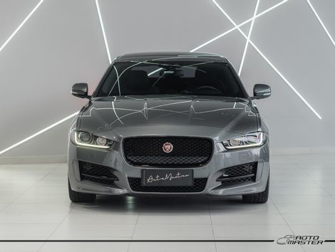 Jaguar XE 2.0 Turbocharged R-Sport Aut.