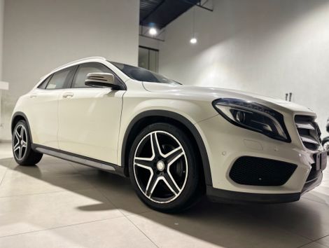 Mercedes GLA 250 Sport 2.0 TB 16V 4x2  211cv Aut.