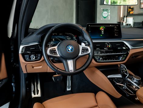 BMW 530e M Sport 2.0 Turbo Aut. (Híbrido)