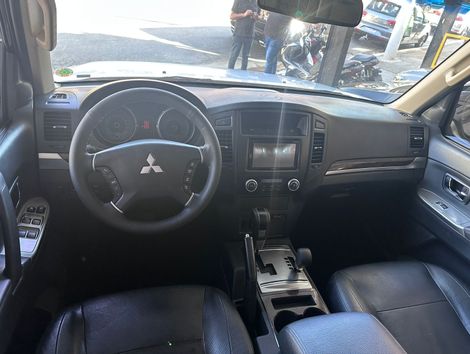 Mitsubishi Pajero HPE Full 3.8 V6 250cv 5p Aut.