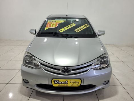 Toyota ETIOS XS Sedan1.5 Flex 16V 4p Mec.