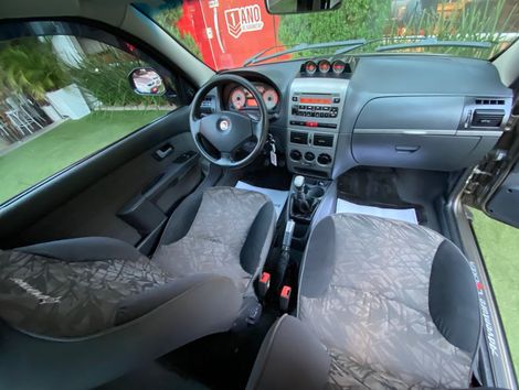 Fiat Strada Adventure 1.8/ 1.8 LOCKER Flex CE