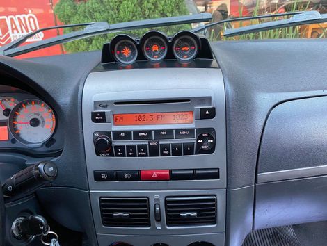 Fiat Strada Adventure 1.8/ 1.8 LOCKER Flex CE