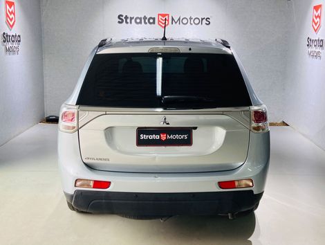 Mitsubishi OUTLANDER 2.0 16V 160cv Aut.