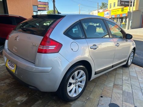 Citroën C4 GLX 1.6 Flex 16V 5p Mec.