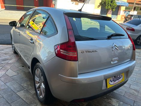 Citroën C4 GLX 1.6 Flex 16V 5p Mec.