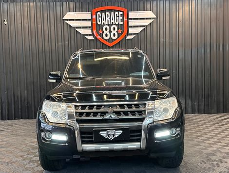 Mitsubishi Pajero HPE Full 3.2 4x4 T.I.Dies. 5p Aut