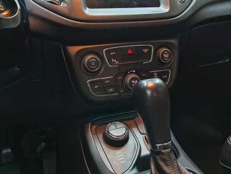 Jeep COMPASS LONGITUDE 2.0 4x4 Dies. 16V Aut.