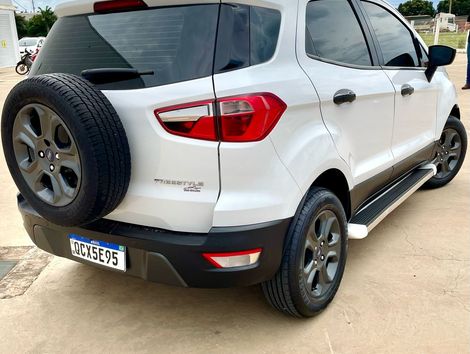 Ford EcoSport FREESTYLE 1.5 12V Flex 5p Mec.