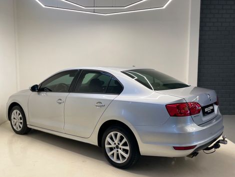VolksWagen JETTA Comfortline 2.0 T.Flex 8V 4p Tipt.