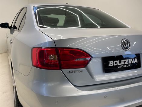VolksWagen JETTA Comfortline 2.0 T.Flex 8V 4p Tipt.